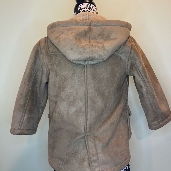 UGG Australia Kids Hooded with Toggle! - Picture 4 of 5
